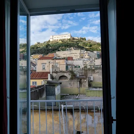 Domus Sibyllina, Palazzo Cavalcanti Bed and breakfast