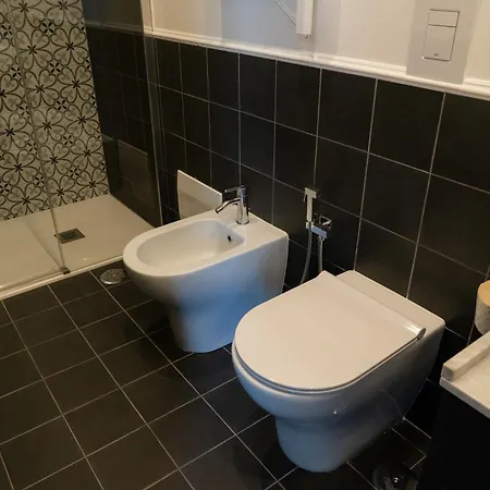 Domus Sibyllina, Palazzo Cavalcanti 4* Неаполь